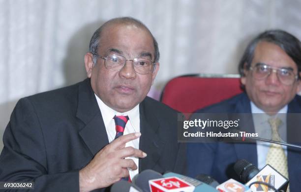 Yv Reddy Rbi Y V Reddy Photos and Premium High Res Pictures - Getty Images