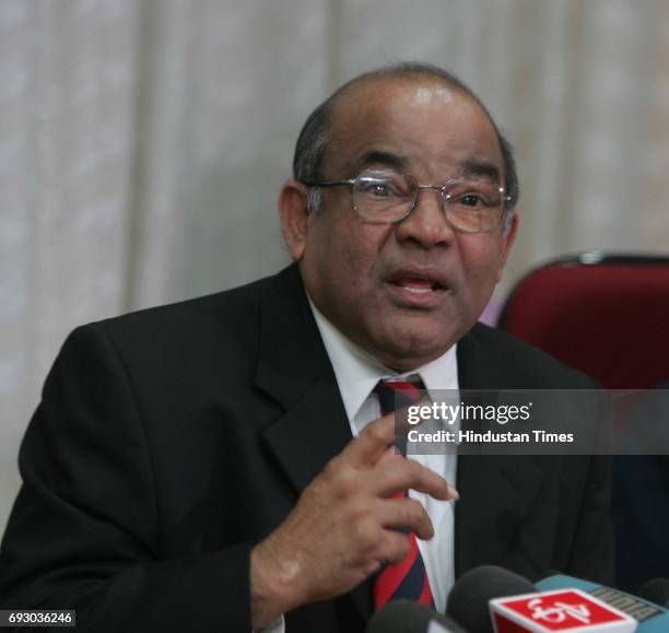 Yv Reddy Rbi 90 Yv Reddy Stock Photos, High-Res Pictures, and Images - Getty Images