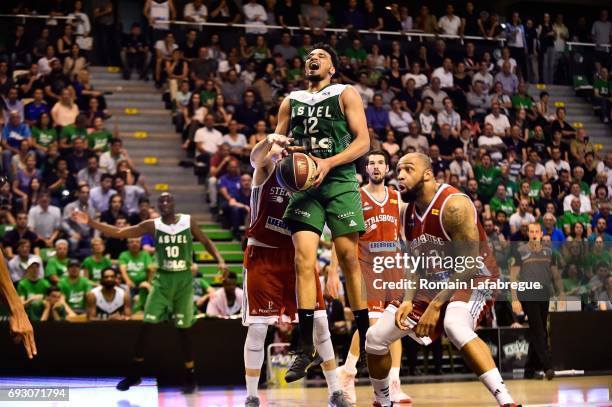 Amine Noua of Lyon Villeurbanne during the Pro A Play-Off match between Lyon Villeurbanne and Strasbourg on June 6, 2017 in Villeurbanne, France.