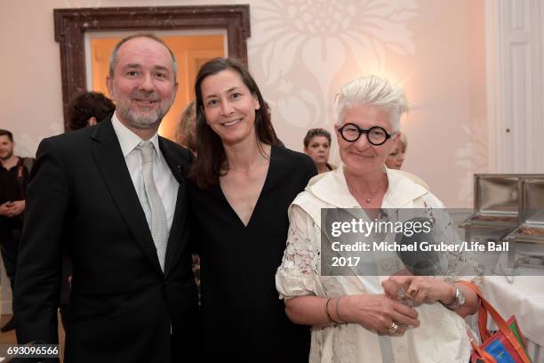 Isabella Rader Thomas Drozda Photos and Premium High Res Pictures - Getty Images