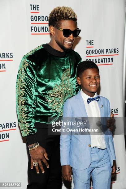 Singer-songwriter Usher and Naviyd Ely Raymond attend the Gordon Parks Foundation Awards Dinner & Auction at Cipriani 42nd Street on June 6, 2017 in...