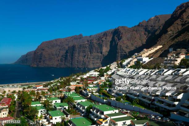 acantilado de los gigantes,tenerife, canary islands, spain - acantilado stock-fotos und bilder