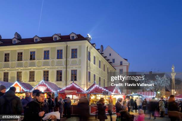 bratislava at christmas, the hlavné námestie (main square)-slovakia - slovacchia stock pictures, royalty-free photos & images