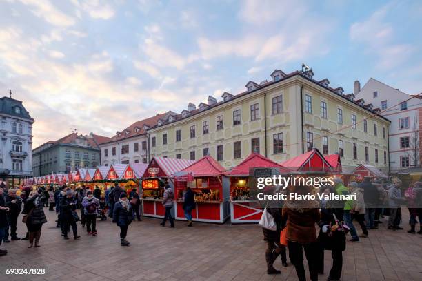 bratislava at christmas, the hlavné námestie (main square)-slovakia - slovacchia stock pictures, royalty-free photos & images