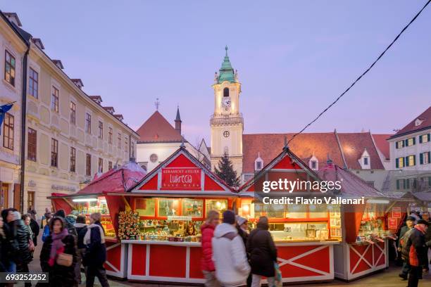 bratislava at christmas, the hlavné námestie (main square)-slovakia - slovacchia stock pictures, royalty-free photos & images