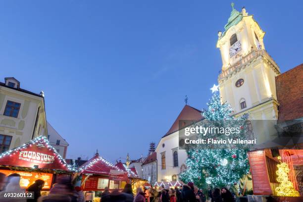 bratislava at christmas, the hlavné námestie (main square)-slovakia - slovacchia stock pictures, royalty-free photos & images