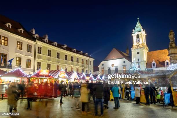 bratislava at christmas, the hlavné námestie (main square)-slovakia - slovacchia stock pictures, royalty-free photos & images