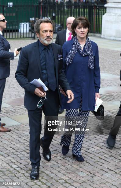 Robert Lindsay attends a memorial service for comedian Ronnie Corbett at Westminster Abbey on June 7, 2017 in London, England. Corbett died in March...