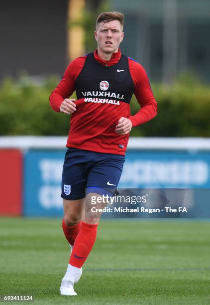 Alfie Mawson of England U21 in action during the England U21 training session at St Georges Park on June 7, 2017 in Burton-upon-Trent, England.