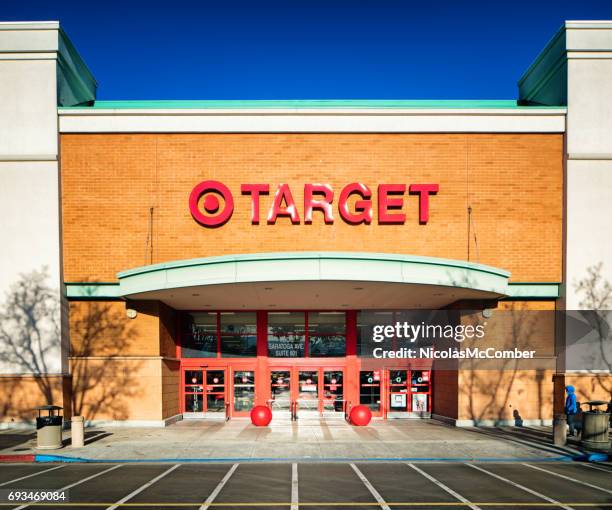 Target Store Sign Photos and Premium High Res Pictures - Getty Images