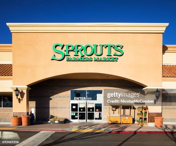 sprouts healthy food store entrance facade with sign - clover sprouts stock pictures, royalty-free photos & images
