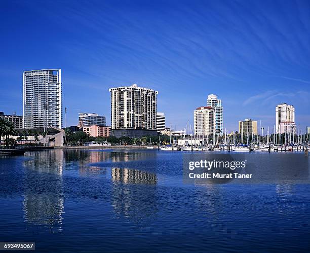 skyline view of st. petersburg, florida - st petersburg florida stock pictures, royalty-free photos & images