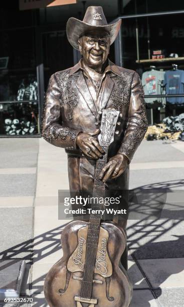 Statue of Little Jimmy Dickens at the unveiling of statues of Little Jimmy Dickens and Bill Monroe at Ryman Auditorium on June 7, 2017 in Nashville,...