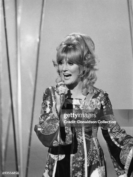 Dusty Springfield performs on "This Is Tom Jones" TV show in circa 1970 in Los Angeles, California .