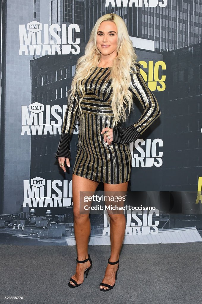 2017 CMT Music Awards - Arrivals