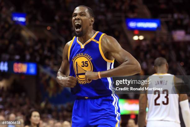 Kevin Durant of the Golden State Warriors reacts late in the fourth quarter against the Cleveland Cavaliers in Game 3 of the 2017 NBA Finals at...