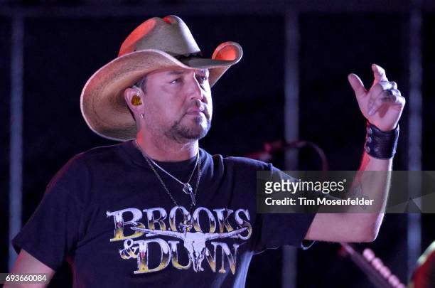 Jason Aldean performs a suprise set after the 2017 CMT Music awards at the Music City Center on June 7, 2017 in Nashville, Tennessee.