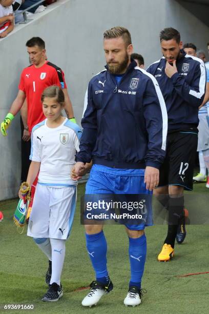 Daniele De Rossi during the international friendly between Italy and Uruguay at Allianz Riviera stadium on June 7, 2017 in Nice, France. Italy won...