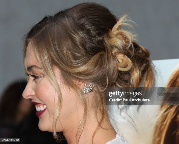 910 Maroon Hair Photos and Premium High Res Pictures - Getty Images 910 Maroon Hair Photos and Premium High Res Pictures - Getty Images