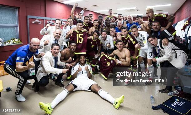 Wuilker Farinez of Venezuela celebrates with team mates after winning the FIFA U-20 World Cup Korea Republic 2017 Semi Final match between Uruguay...