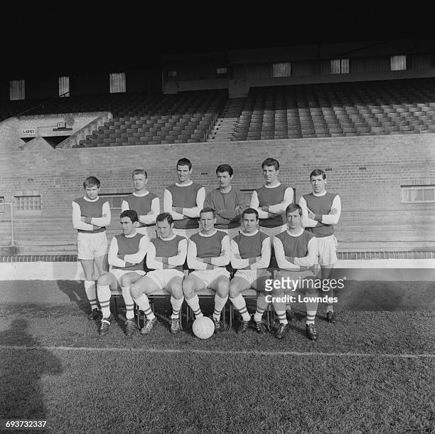 Peterborough United F.C., UK, 29th January 1965. Team captain Vic Crowe is in the centre of the front row.