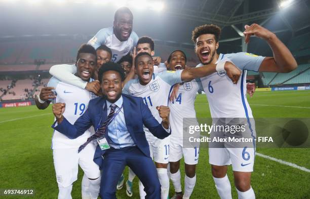 England players celebrate victory over Italy during the FIFA U-20 World Cup Korea Republic 2017 Semi Final match between Italy and England at Jeonju...