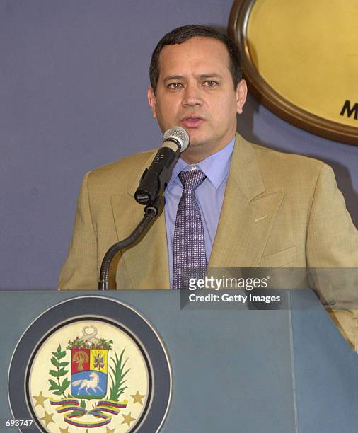 Venezuelan President Hugo Chavez'' Presidential secretary Diosdado Cabello responds questions at a press conference December 6, 2001 at the...