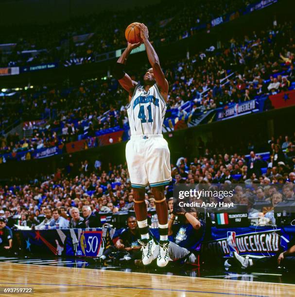 Glen Rice Houston Rockets 253 Glen Rice Hornets Stock Photos, High-Res Pictures, and Images ...