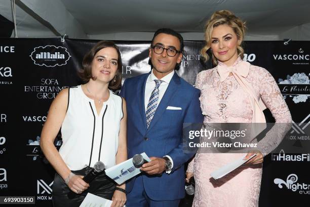 Adal Ramones and Aracely Arambula attend the "Mano A Mano" exposition on June 7, 2017 in Mexico City, Mexico. The objective of this exhibition is to...