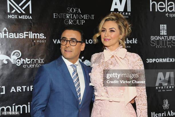 Adal Ramones and Aracely Arambula attend the "Mano A Mano" exposition on June 7, 2017 in Mexico City, Mexico. The objective of this exhibition is to...