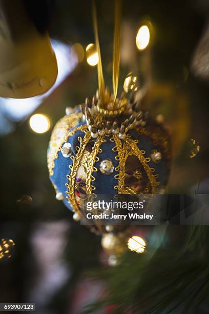 abstract christmas decoration - jerry whaley - fotografias e filmes do acervo