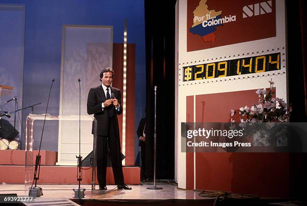 Julio Iglesias on stage during a Telethon for Colombia circa 1985 in New York City.