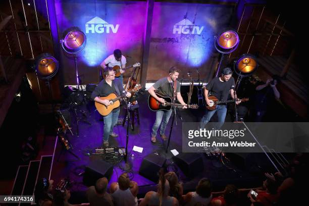 Singer Josh Turner performs onstage at the HGTV Lodge during CMA Music Fest on June 9, 2017 in Nashville, Tennessee.