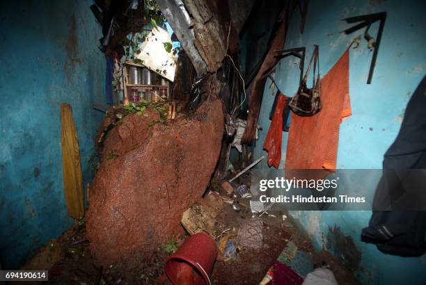 Huge tree with rock collapsed inside a house at Daurang Nagar Chawl, Indira Nagar,Antop Hill on Saturday Night. 5 people are injured.