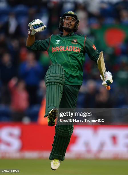 Mahmudullah of Bangladesh celebrates victory during the ICC Champions Trophy match between New Zealand and Bangladesh at the SWALEC Stadium on June...