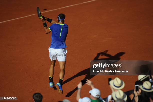 Rafael Nadal of Spain and Fans during the day 13 of the French Open at Roland Garros on June 9, 2017 in Paris, France.