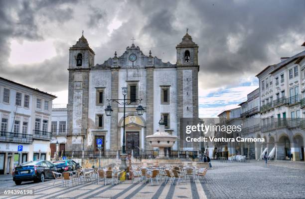 church of santo antão of évora, portugal - évora district stock-fotos und bilder