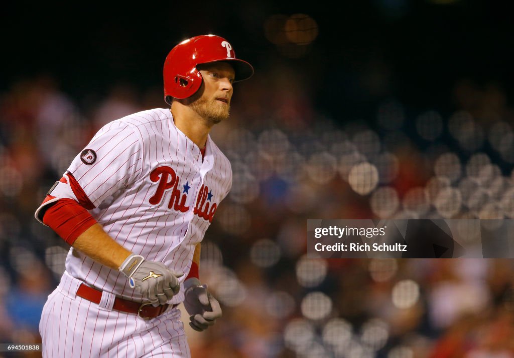 San Francisco Giants v Philadelphia Phillies