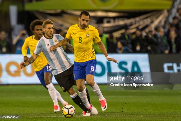 Renato Augusto of the Brazilian National Football Team controls the ball during the International Friendly Match Between Brazilian National Football...