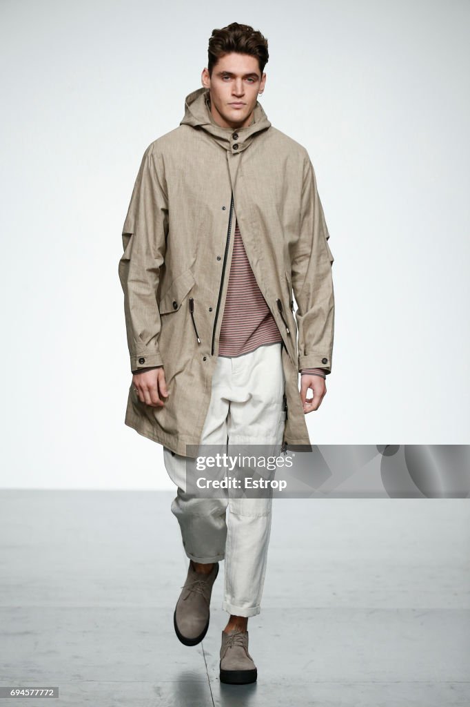 Oliver Spencer - Runway - LFWM June 2017