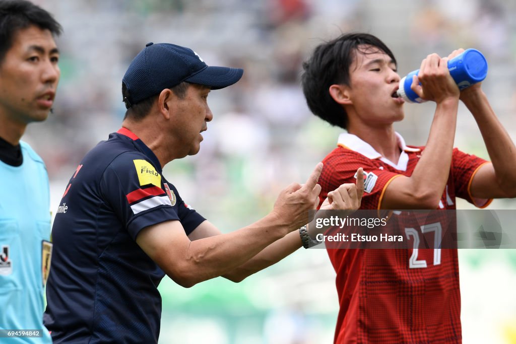 Tokyo Verdy v Nagoya Grampus - J.League J2