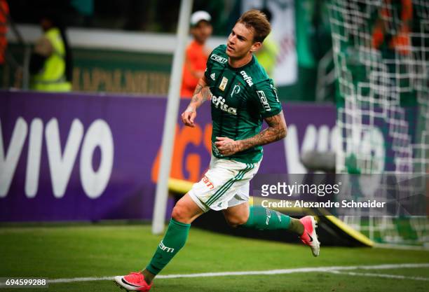 Roger Guedes of Palmeiras celebrates after scoring their thirth goal during the match between Palmeiras and Fluminense for the Brasileirao Series A...