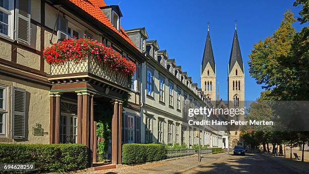 cathedral square and cathedral, halberstadt - halberstadt location stock pictures, royalty-free photos & images