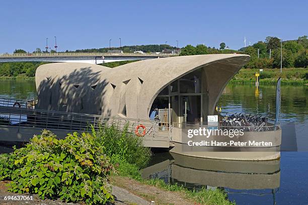 landing stage, schengen, moselle, luxembourg - schengen agreement stock pictures, royalty-free photos & images