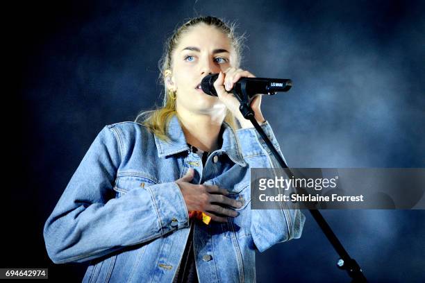 Hannah Reid of London Grammar performs at Parklife Festival 2017 at Heaton Park on June 10, 2017 in Manchester, England.