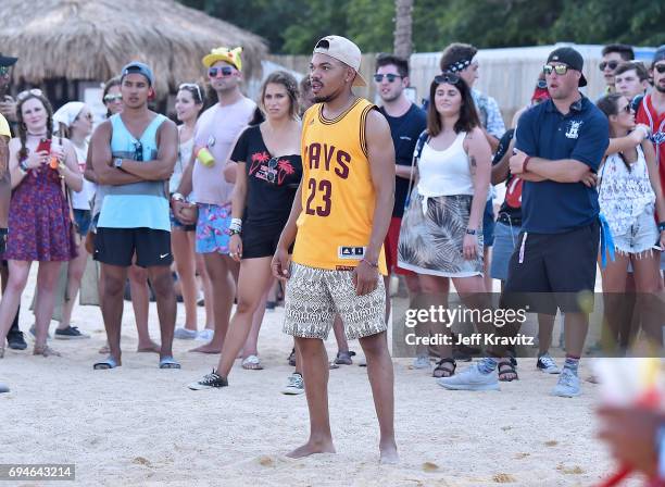 Chance The Rapper plays beach volleyball during Day 3 of the 2017 Bonnaroo Arts And Music Festival on June 10, 2017 in Manchester, Tennessee.