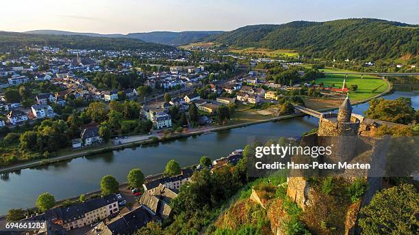 saarburg with castle ruin, saar valley, germany - saarland imagens e fotografias de stock