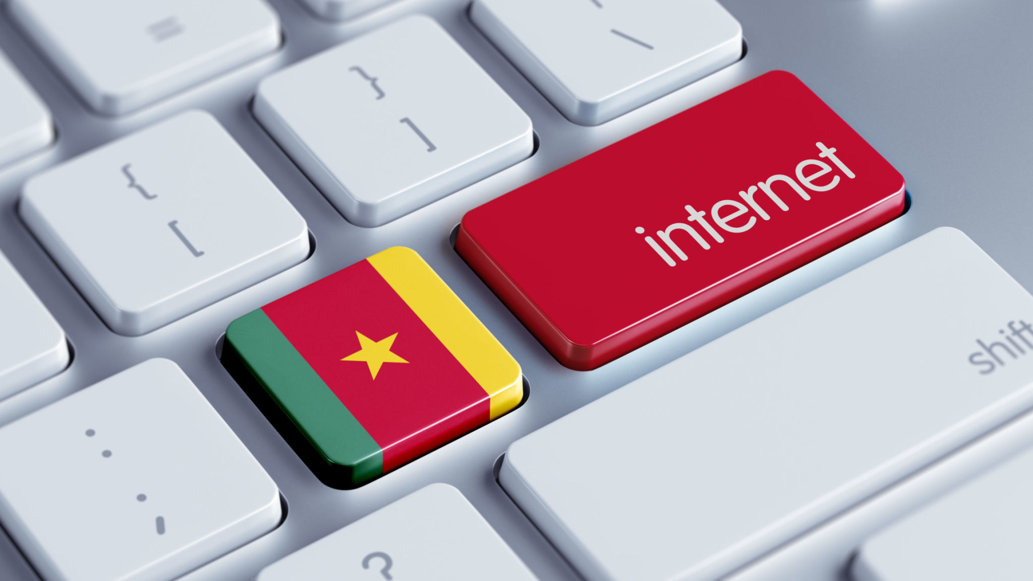 internet usage Cameroon