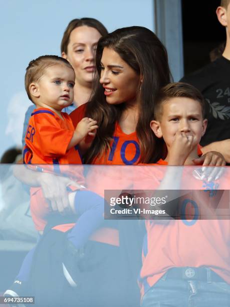 Xess Xava Sneijder, Yolanthe Sneijder-Cabau, Jessey Sneijder,during the FIFA World Cup 2018 qualifying match between The Netherlands and Luxembourg...
