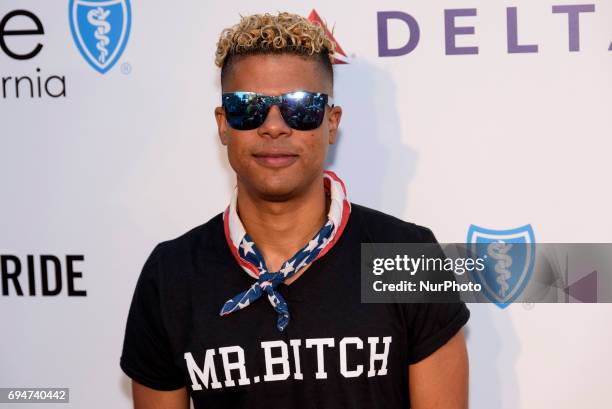 Ym Rapper 50 Rapper Ilovemakonnen Stock Photos, High-Res Pictures, and Images ...
